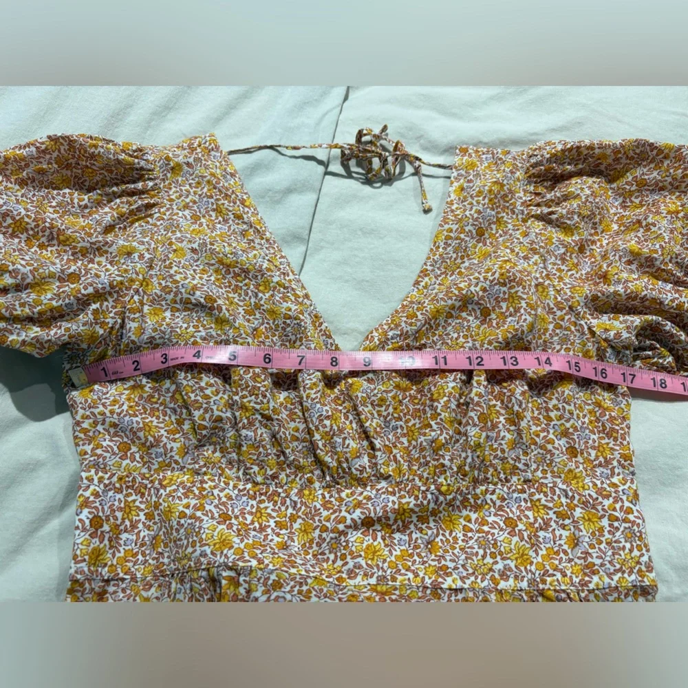 NWOT J. Crew Blouse V Neck Scattered Blooms Top Size 8